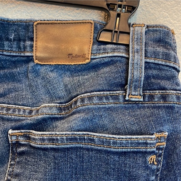 Madewell The Maternity Skinny Distressed Jeans Size 31 - Picture 10 of 10